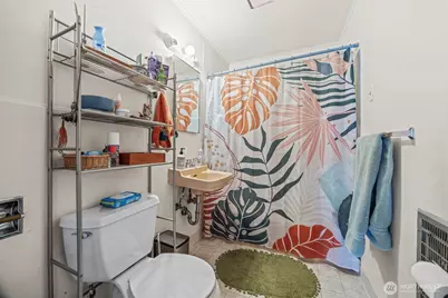 615 E Myrtle Street, Bellingham, WA 98225 - Photo 20