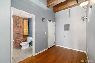 210 3rd Ave S, Seattle, WA 98104 - Photo 32