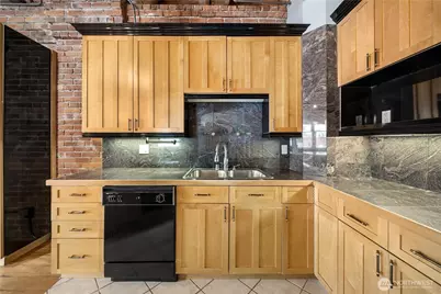 210 3rd Avenue S #3C, Seattle, WA 98104 - Photo 20