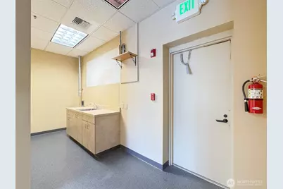 1400 W Washington Street #102, Sequim, WA 98382 - Photo 28