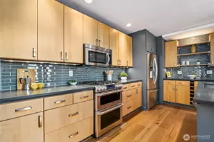 917 18th Ave, Seattle, WA 98122 - Photo 4