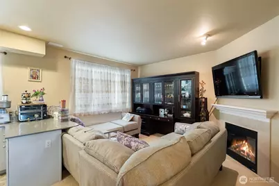 442 Tacoma Place NE, Renton, WA 98056 - Photo 8