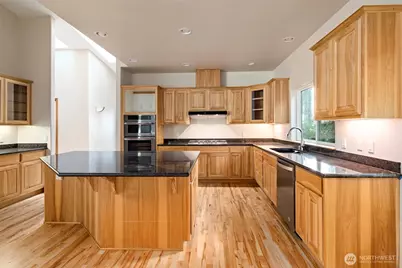 6301 Sahalee Court, Clinton, WA 98236 - Photo 22