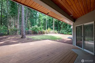 6301 Sahalee Ct, Clinton, WA 98236 - Photo 20