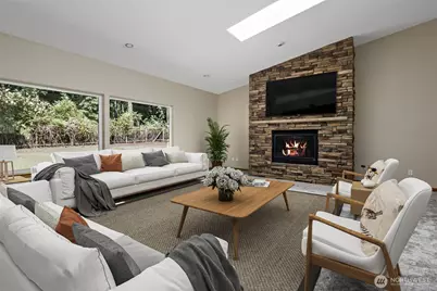 6301 Sahalee Court, Clinton, WA 98236 - Photo 10