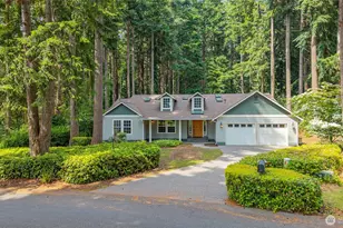 6301 Sahalee Ct, Clinton, WA 98236 - Photo 2