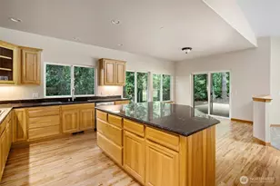 6301 Sahalee Ct, Clinton, WA 98236 - Photo 24