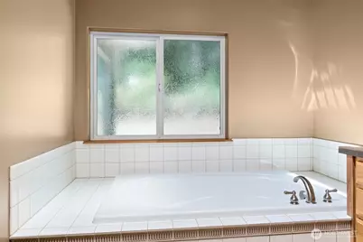 6301 Sahalee Court, Clinton, WA 98236 - Photo 36