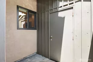 10037 NE 138th Pl, Kirkland, WA 98034 - Photo 18