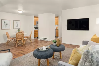 10037 NE 138th Place #D7, Kirkland, WA 98034 - Photo 4