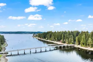 90 E Treasure Island Dr, Allyn, WA 98524 - Photo 34