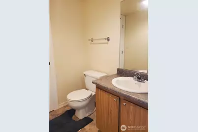 1725 W Sunn Fjord #J-101, Bremerton, WA 98312 - Photo 16