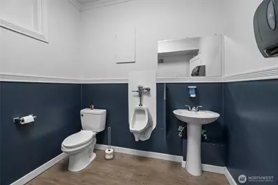 801 Pennsylvania Avenue, Bremerton, WA 98337 - Photo 18