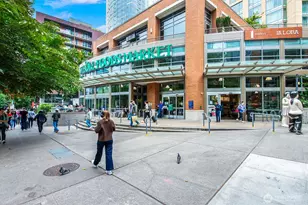 910 Lenora St, Seattle, WA 98121 - Photo 38