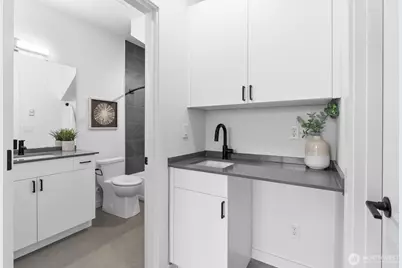 1327 N 185th Street #A, Shoreline, WA 98133 - Photo 6