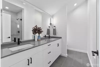 1327 N 185th Street #A, Shoreline, WA 98133 - Photo 8