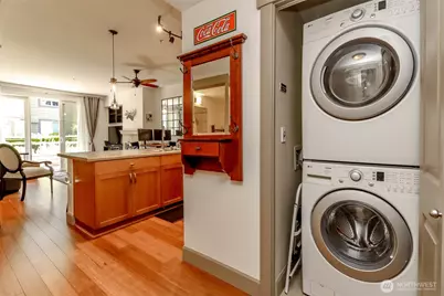 1840 25th Avenue NE #204, Issaquah, WA 98029 - Photo 22