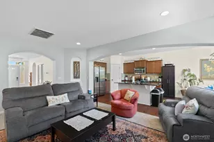 2525 189th St Ct E, Tacoma, WA 98445 - Photo 10