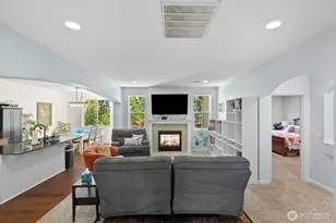 2525 189th St Ct E, Tacoma, WA 98445 - Photo 6