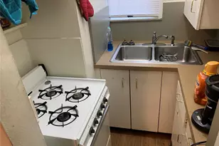 2515 Oakes Ave, Everett, WA 98201 - Photo 10