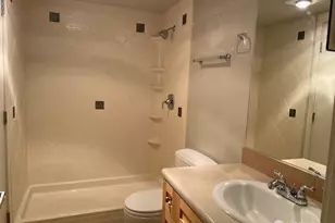 9805 Avondale Rd NE, Redmond, WA 98052 - Photo 10