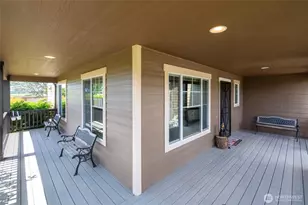 1877 Emerald Way, Lynden, WA 98264 - Photo 4