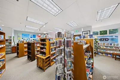 106 S 1st Street #SuiteF, La Conner, WA 98257 - Photo 12