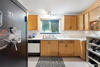 5818 Everson Goshen, Bellingham, WA 98226 - Photo 18