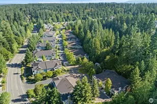 10500 NE 221st Ln, Redmond, WA 98053 - Photo 36