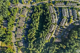 10500 NE 221st Ln, Redmond, WA 98053 - Photo 38