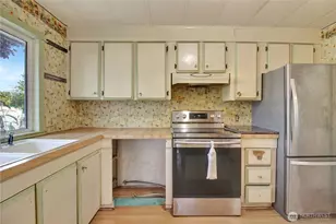 864 Saratoga Way, Camano Island, WA 98282 - Photo 26