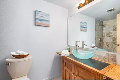 4004 Beach Drive SW #302, Seattle, WA 98116 - Photo 12