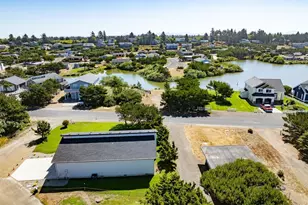 34305 G St, Ocean Park, WA 98640 - Photo 40