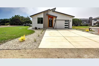 34305 G Street, Ocean Park, WA 98640 - Photo 2