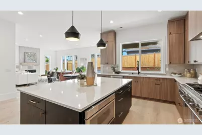 1118 N 34th Street, Renton, WA 98056 - Photo 6