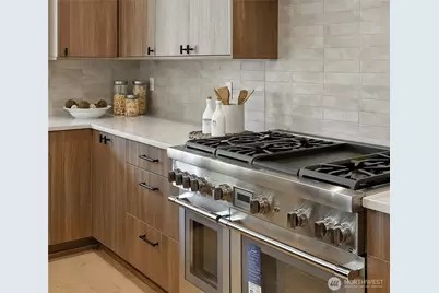 1118 N 34th Street, Renton, WA 98056 - Photo 4