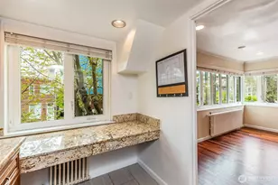 1800 Taylor Ave N, Seattle, WA 98109 - Photo 6