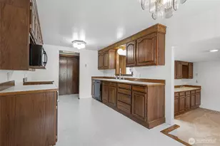 5531 NE 193rd St, Kenmore, WA 98028 - Photo 10