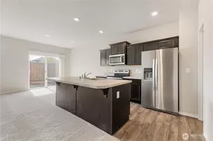 18422 110th Ave E, Puyallup, WA 98374 - Photo 2