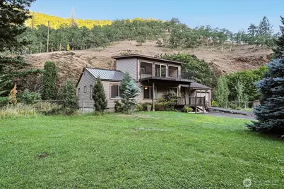 850 Highway 142, Lyle, WA 98635 - Photo 6