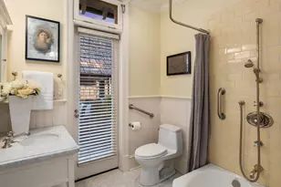 1617 Federal Ave E, Seattle, WA 98102 - Photo 18