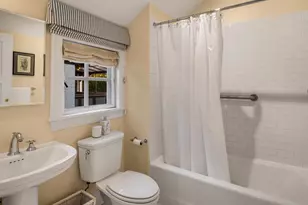 1617 Federal Ave E, Seattle, WA 98102 - Photo 30