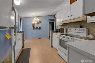 213 169th St E, Spanaway, WA 98387 - Photo 14