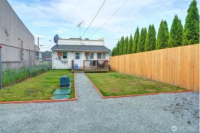 1415 Pioneer Highway, Silvana, WA 98287 - Photo 22
