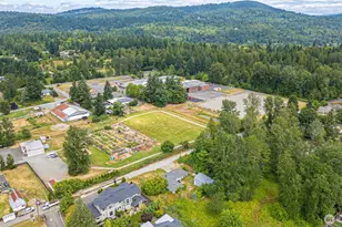 5735 NE 8th St, Renton, WA 98059 - Photo 30