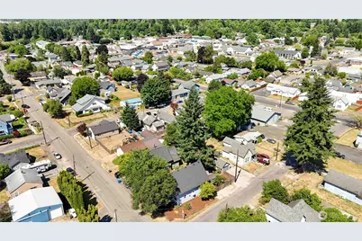 546 4th Avenue SW, Castle Rock, WA 98611 - Photo 38