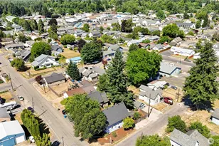 546 4th Ave SW, Castle Rock, WA 98611 - Photo 38