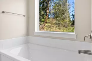 19106 Nutmeg St SW, Rochester, WA 98579 - Photo 8