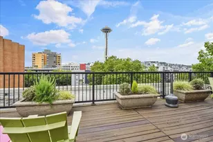 425 Vine St, Seattle, WA 98121 - Photo 16