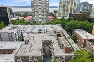 425 Vine St, Seattle, WA 98121 - Photo 22